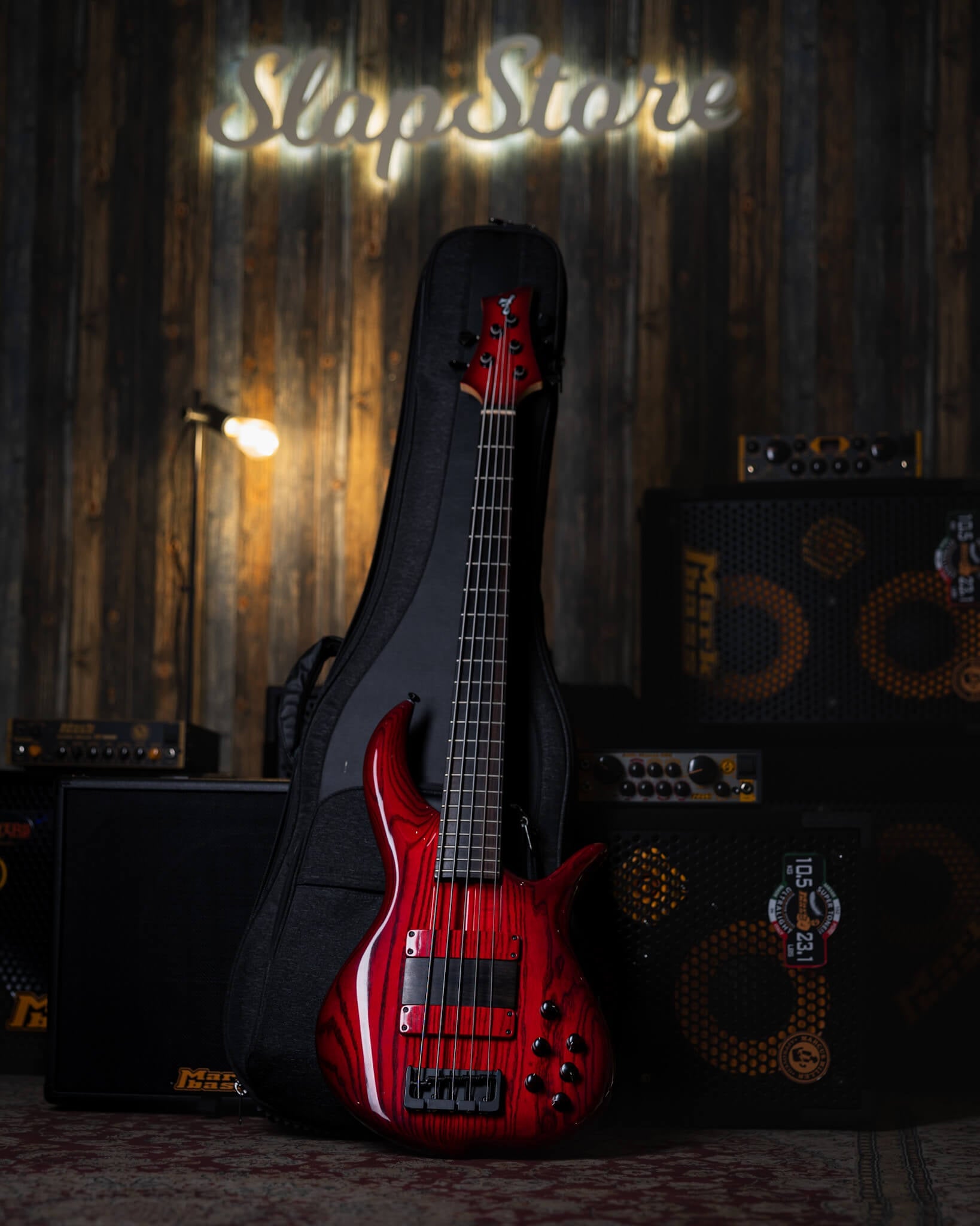 F Bass BN5 Transparent Red 2017